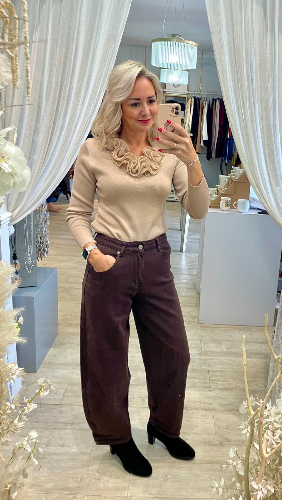 Ruffle V Top