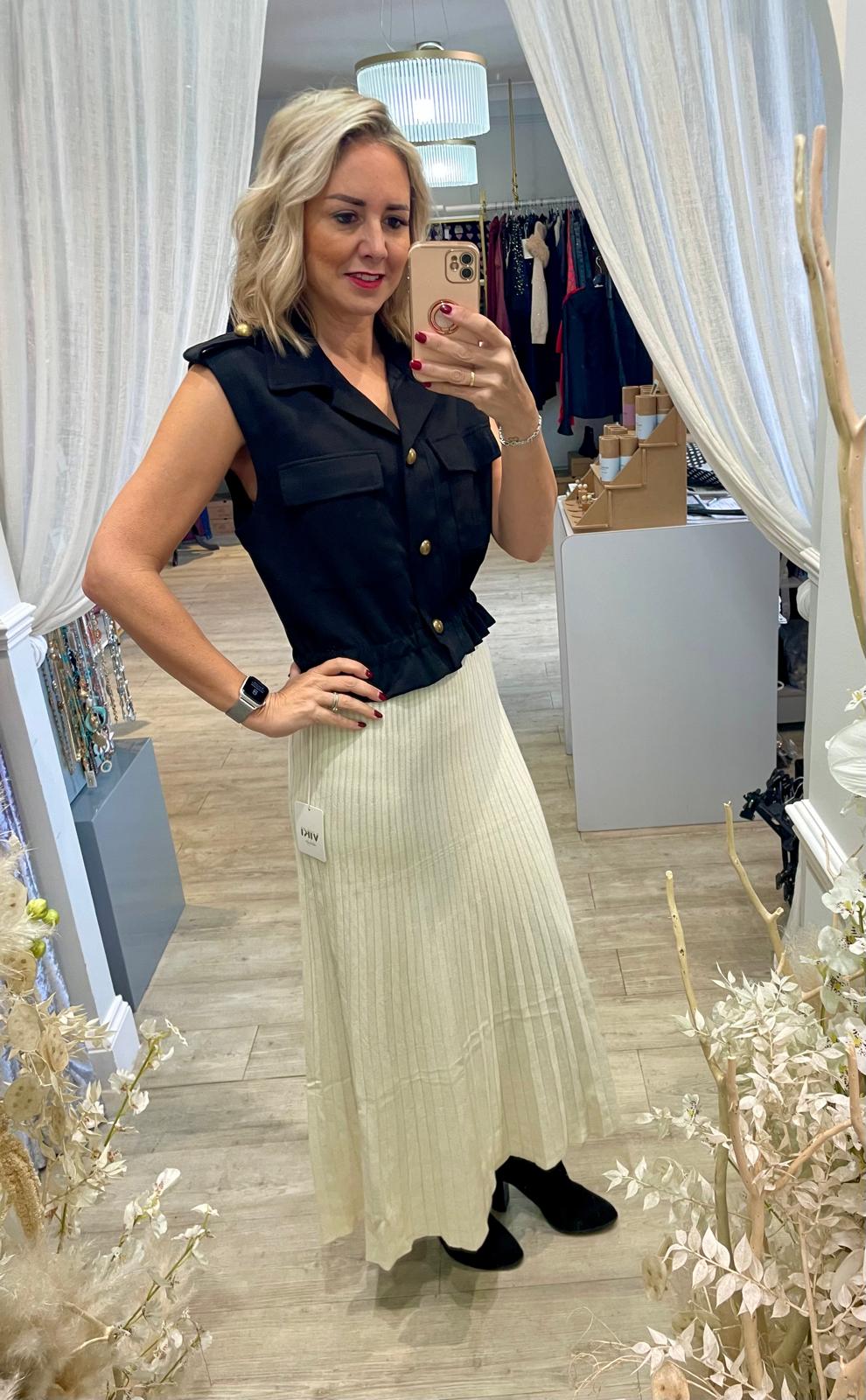 Leslie Pleated Skirt