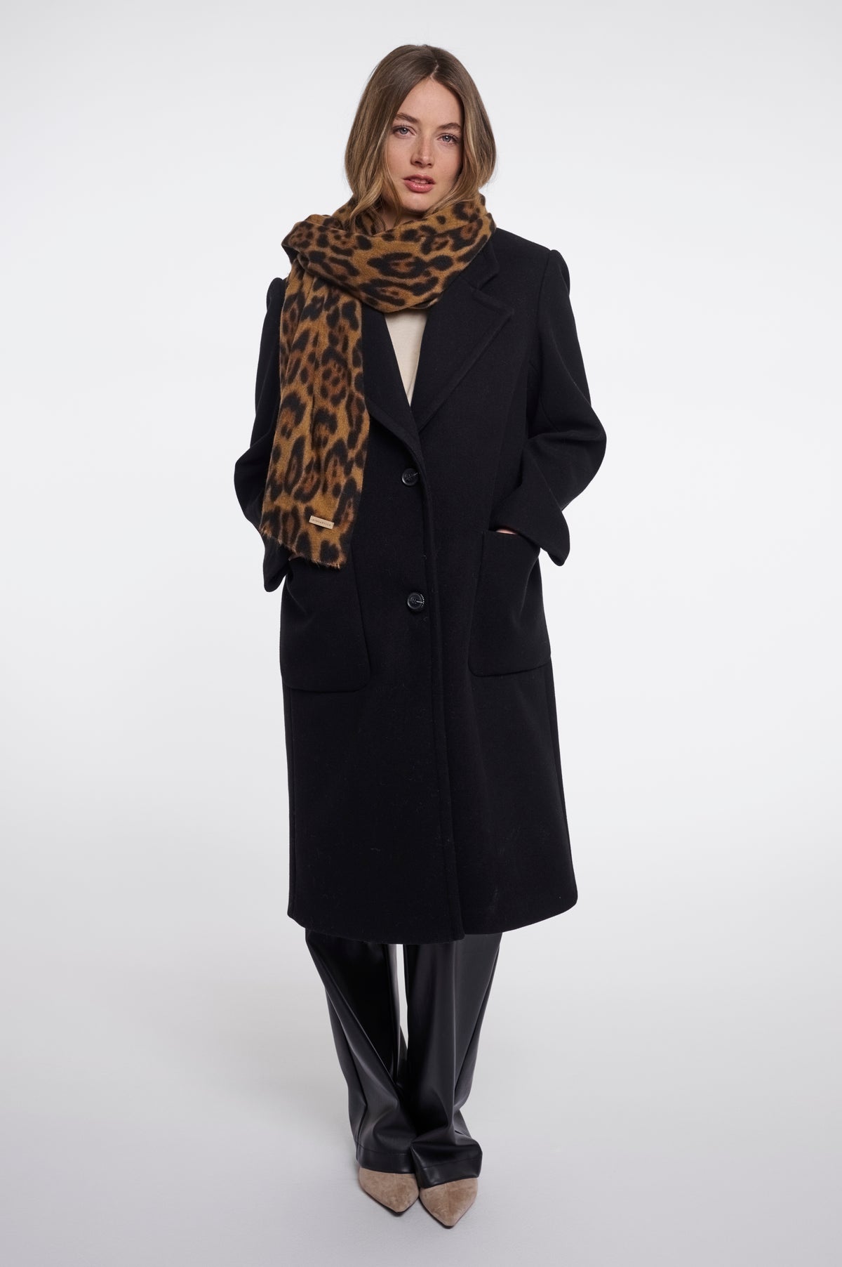 Hutton Leopard Scarf