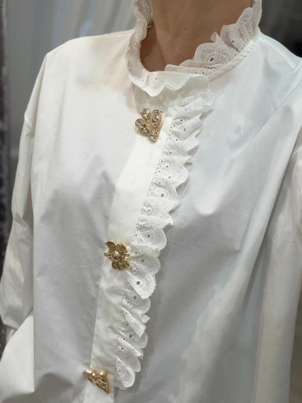Georgia Brooch Blouse