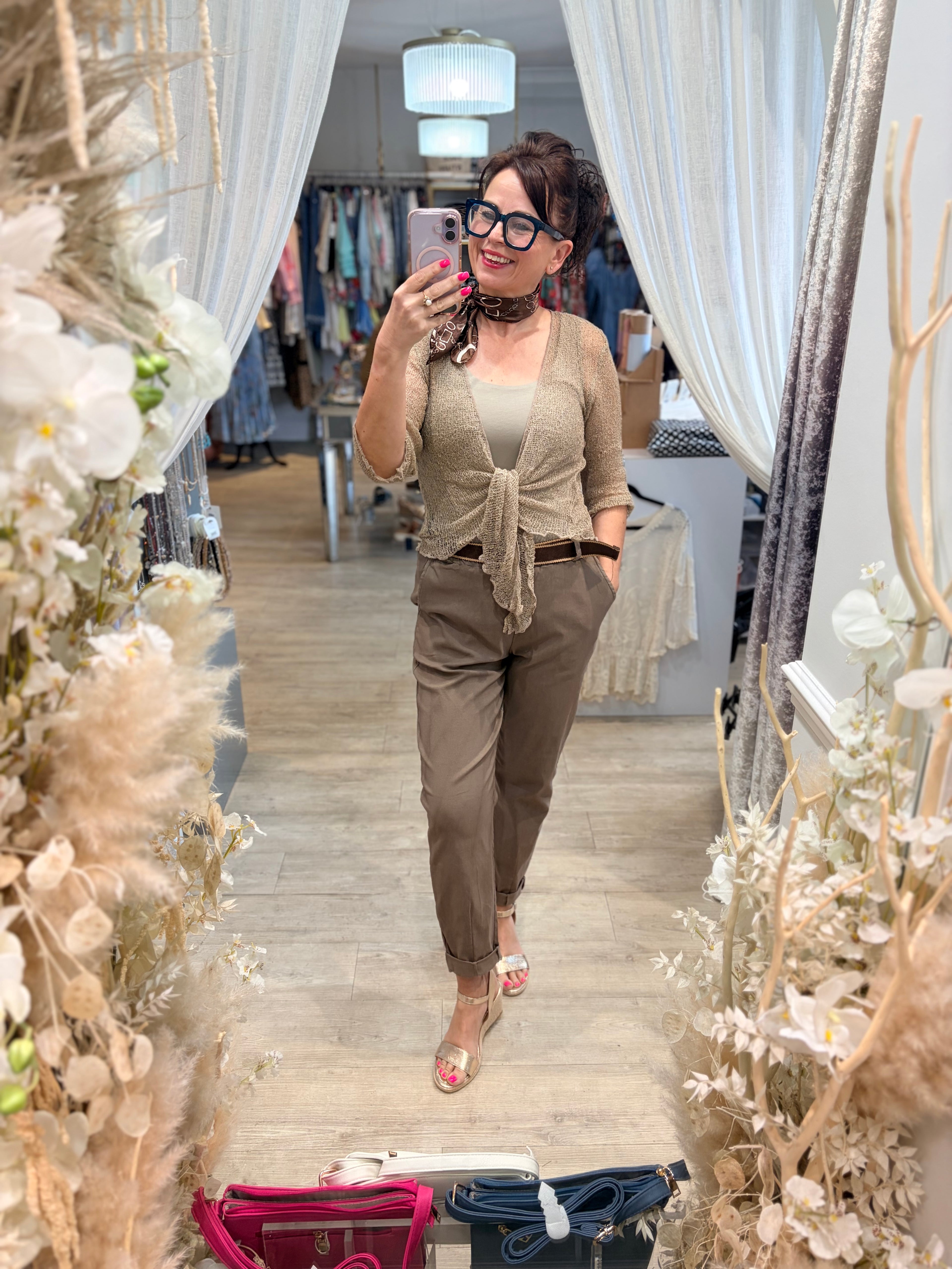 Bali Shrug